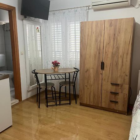 Guest House Matana Pomena Luaran gambar